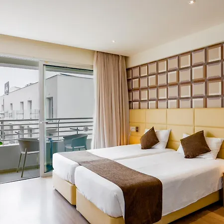 Lägenhetshotell Melpo Antia & 4*