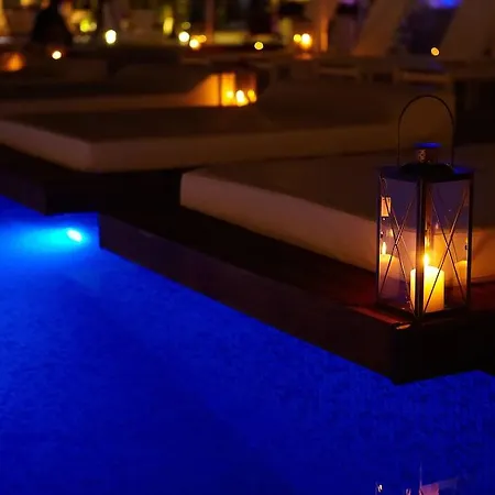 Melpo Antia & Apartmanhotel Ajía Nápa