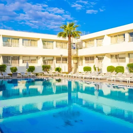 Melpo Antia & Apartmanhotel